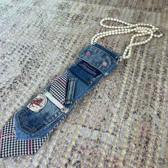 Upcycled Ladies Necktie silk Necktie Necklace - DENIM/PINK - Picture 6 of 6